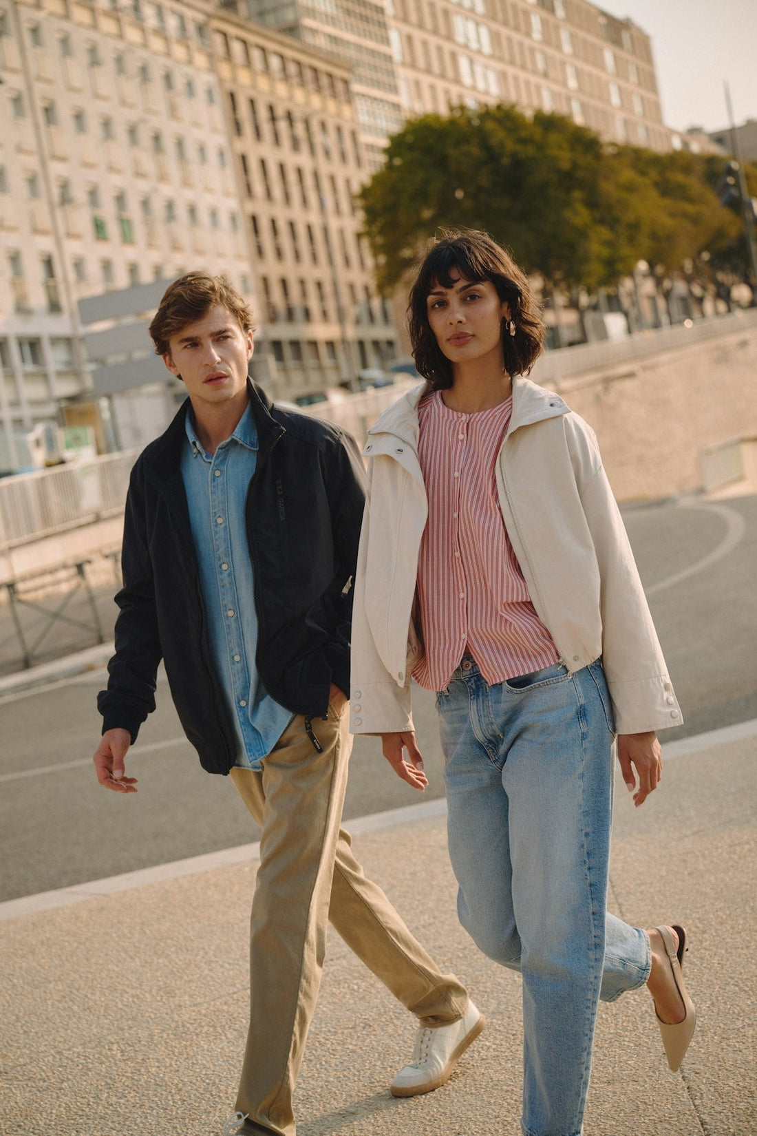 Mode im Übergang: So gelingt dein perfekter Frühlingslook