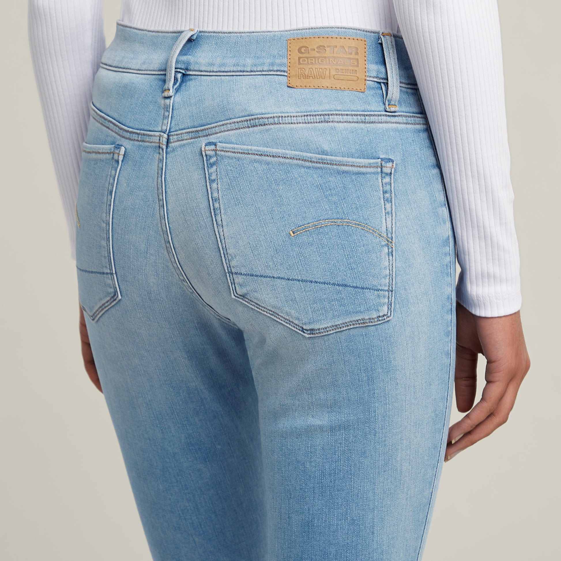 3301-skinny-wmn-8436-lt-indigo-aged-