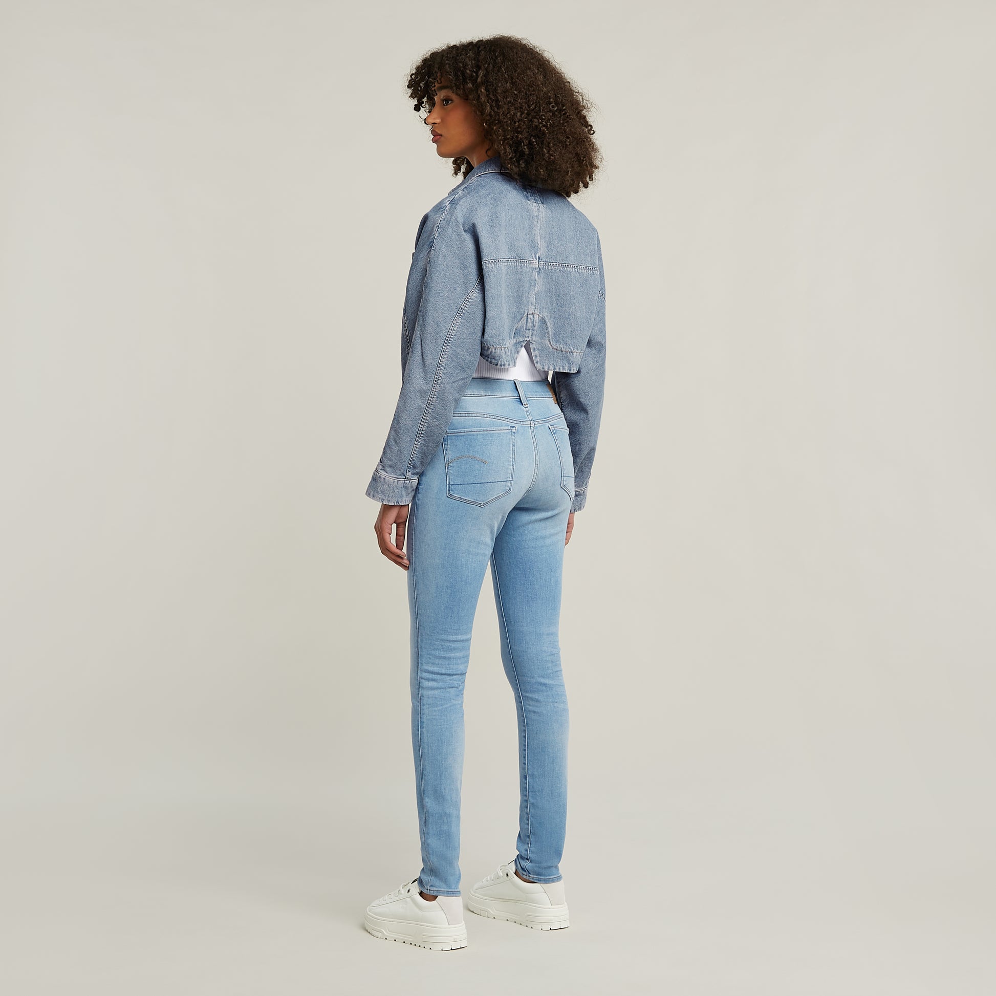 3301-skinny-wmn-8436-lt-indigo-aged-
