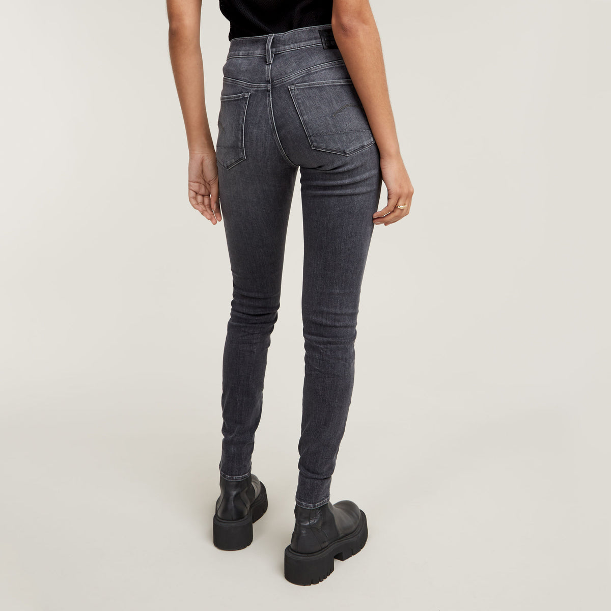 3301-skinny-wmn-c239-faded-black-magnet-
