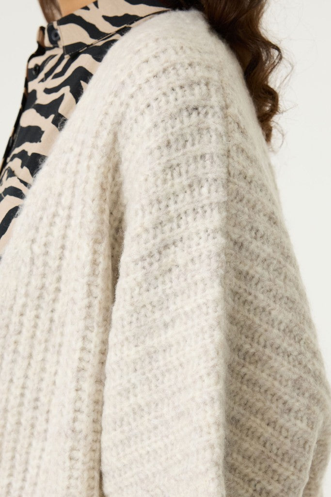 Garcia_fallwinter-2026_2542_T260250-2542 (1)