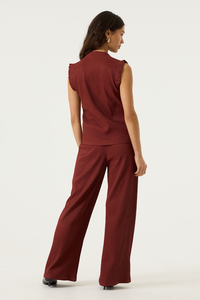 Garcia_fallwinter-2026_4456_S260020-4456 (1)