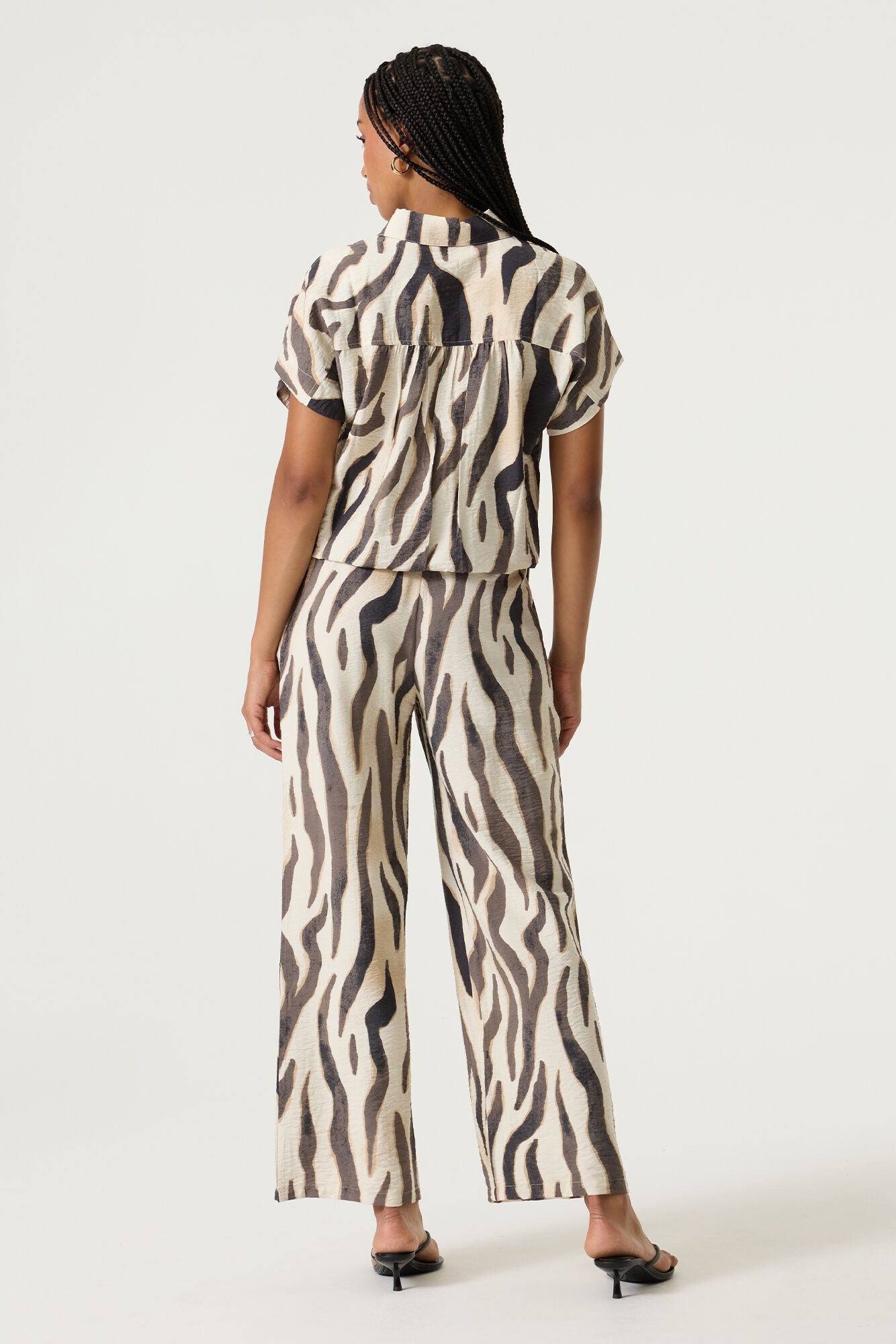 Garcia_springsummer-2026_2082_Q260030-2082_4