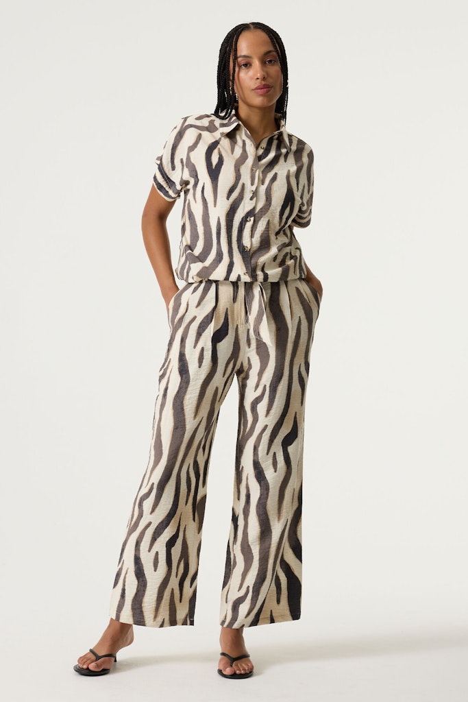 Garcia_springsummer-2026_2082_Q260113-2082