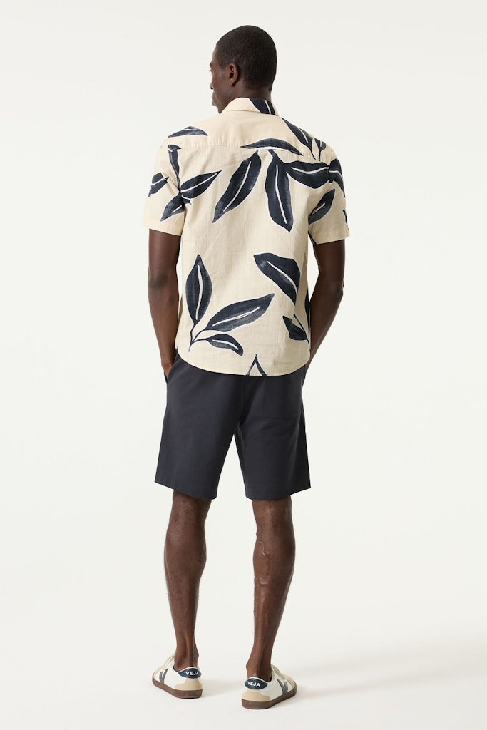 Garcia_springsummer-2026_2293_R261290-2293 (2)