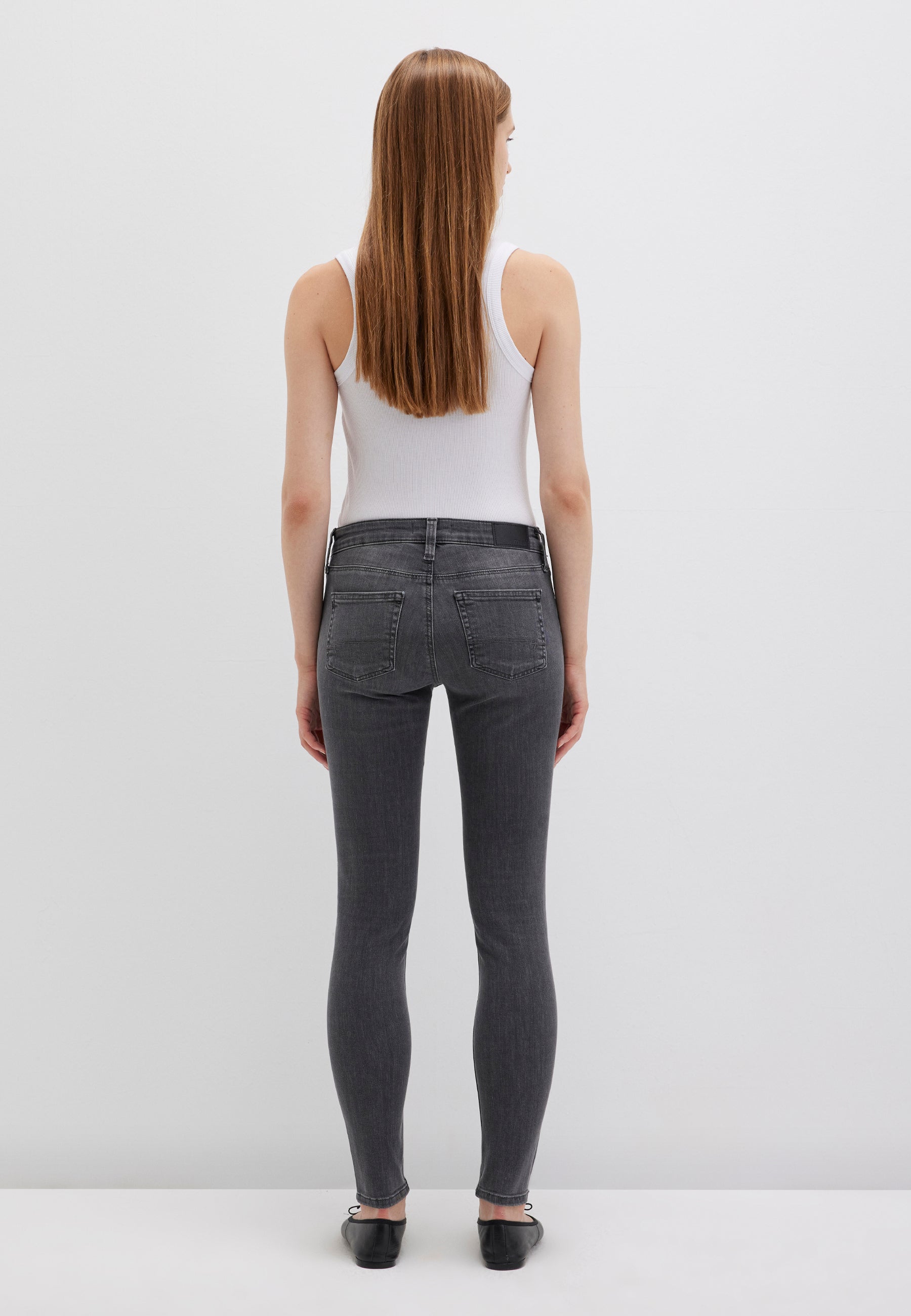 adriana-dark-grey-