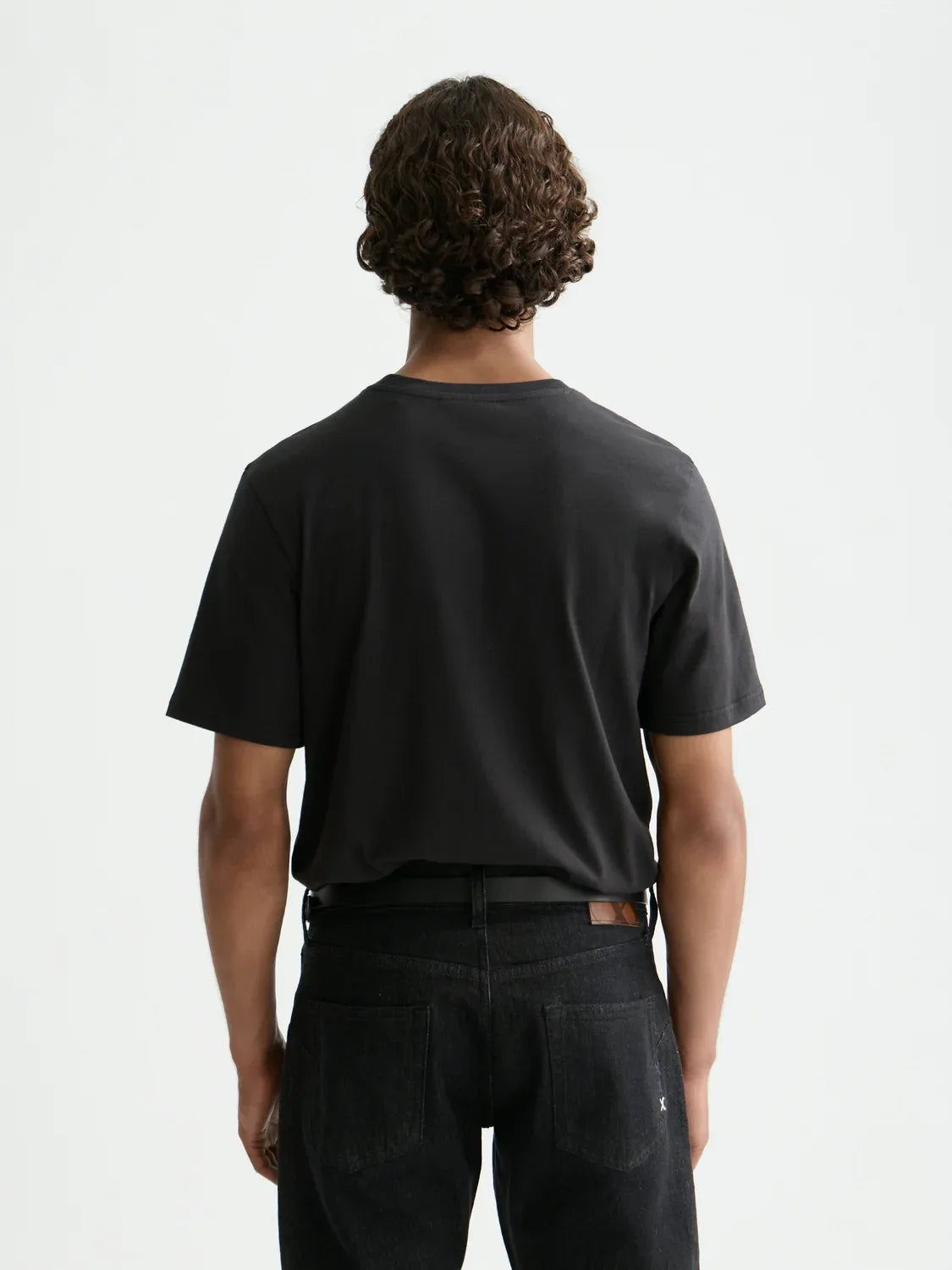 chest-artwork-regular-fit-t-shirt-001-meteorite-