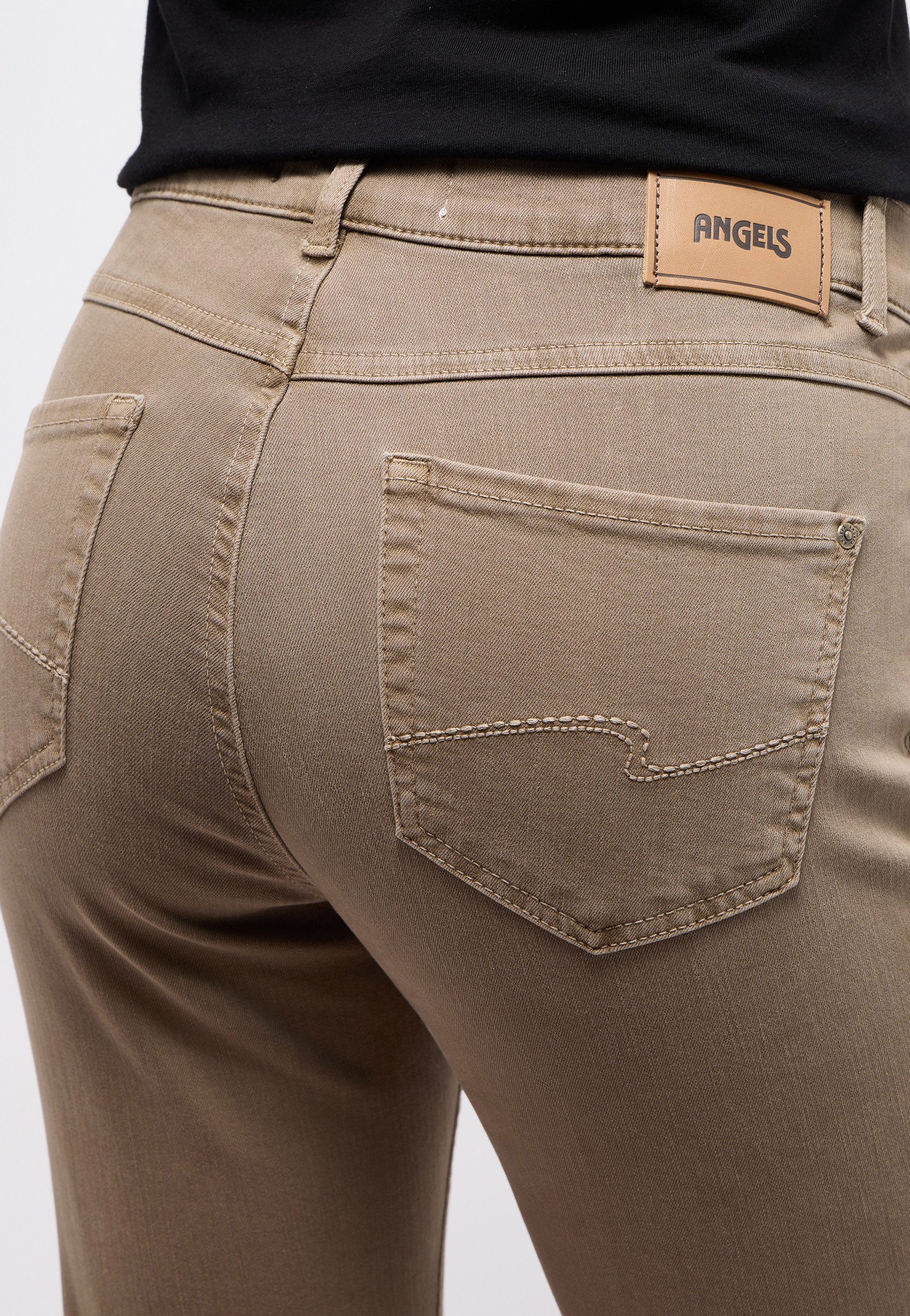 cici-4445-4445-truffle-used-