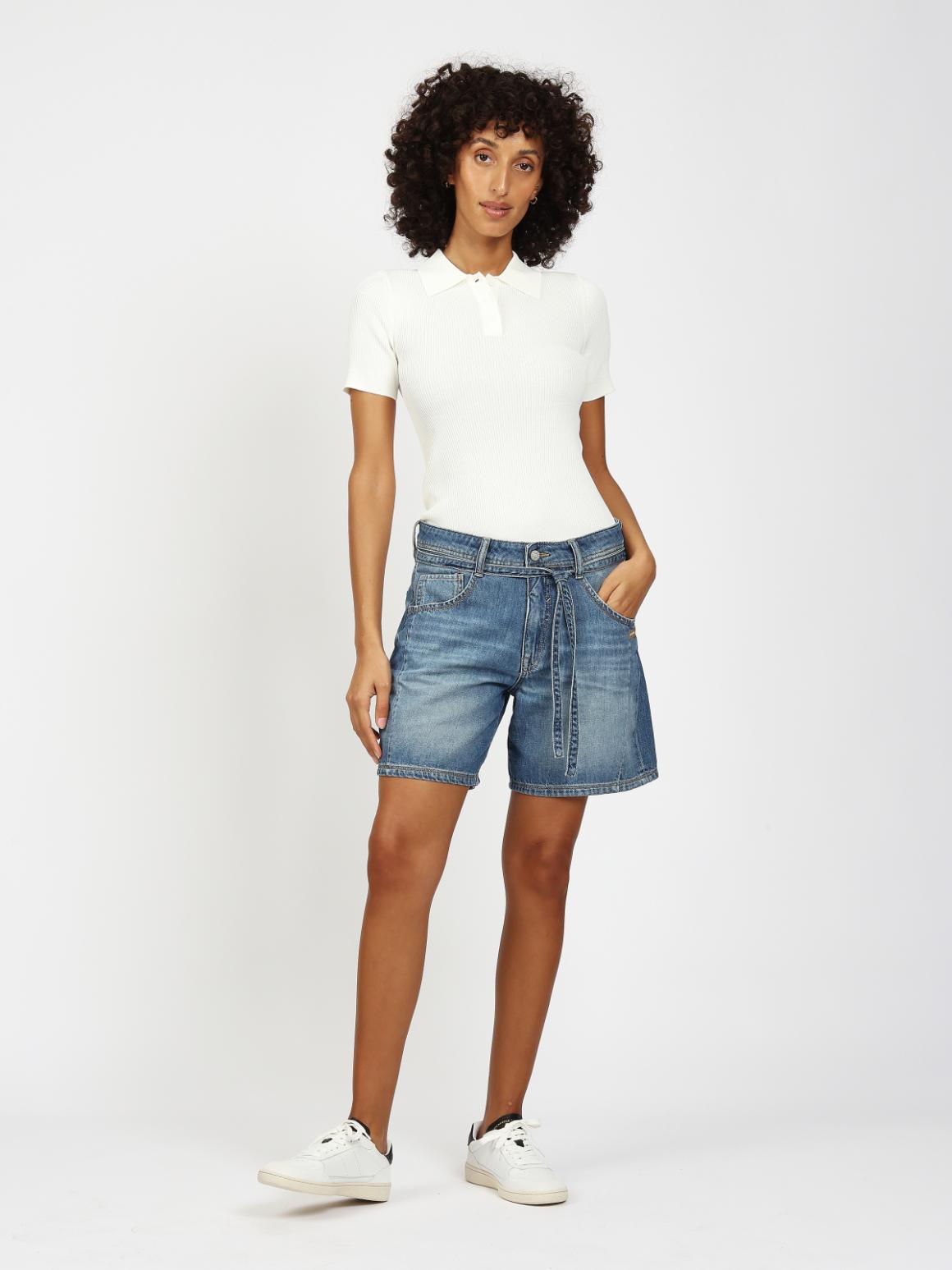 claire-shorts-