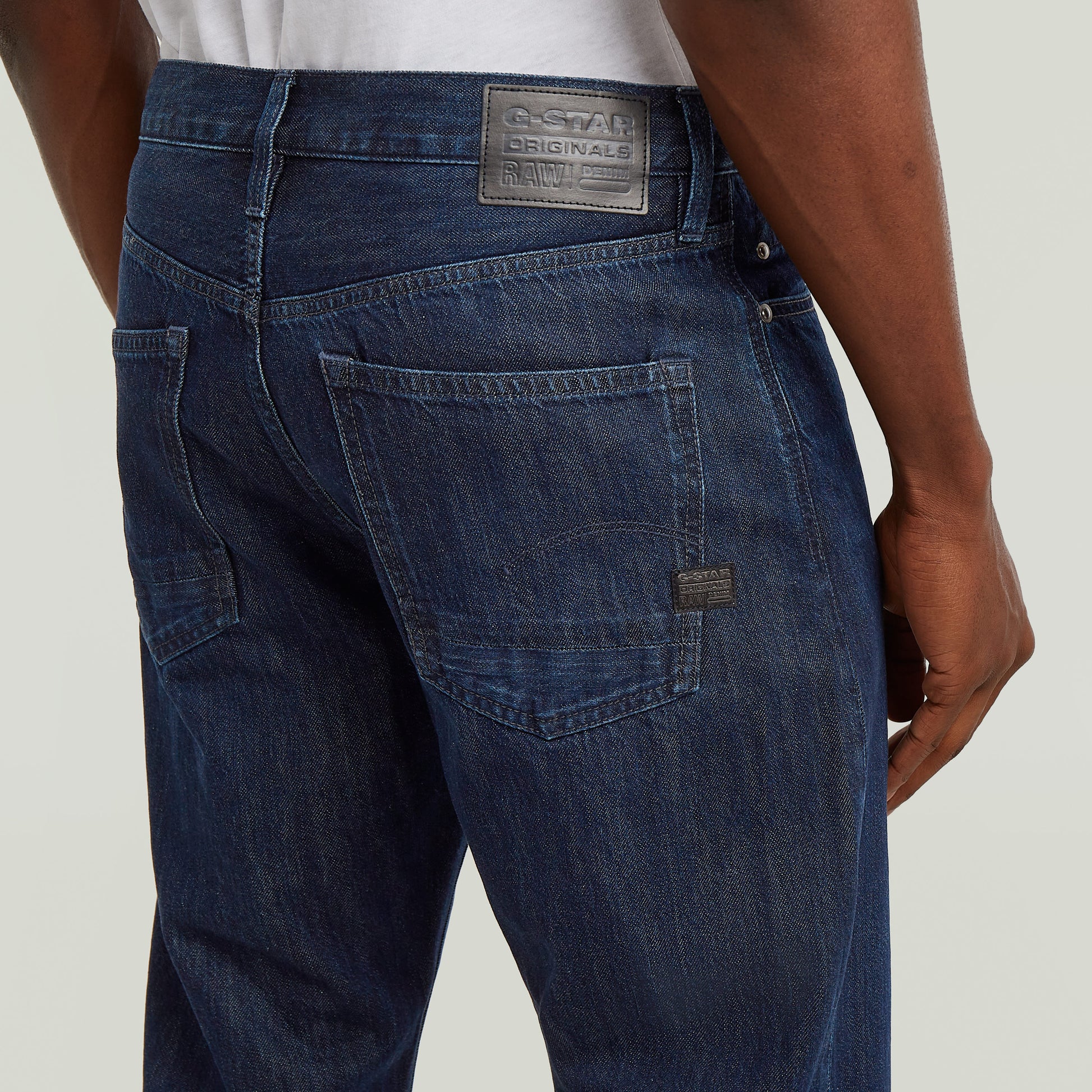 dakota-regular-straight-g845-worn-in-midnight-