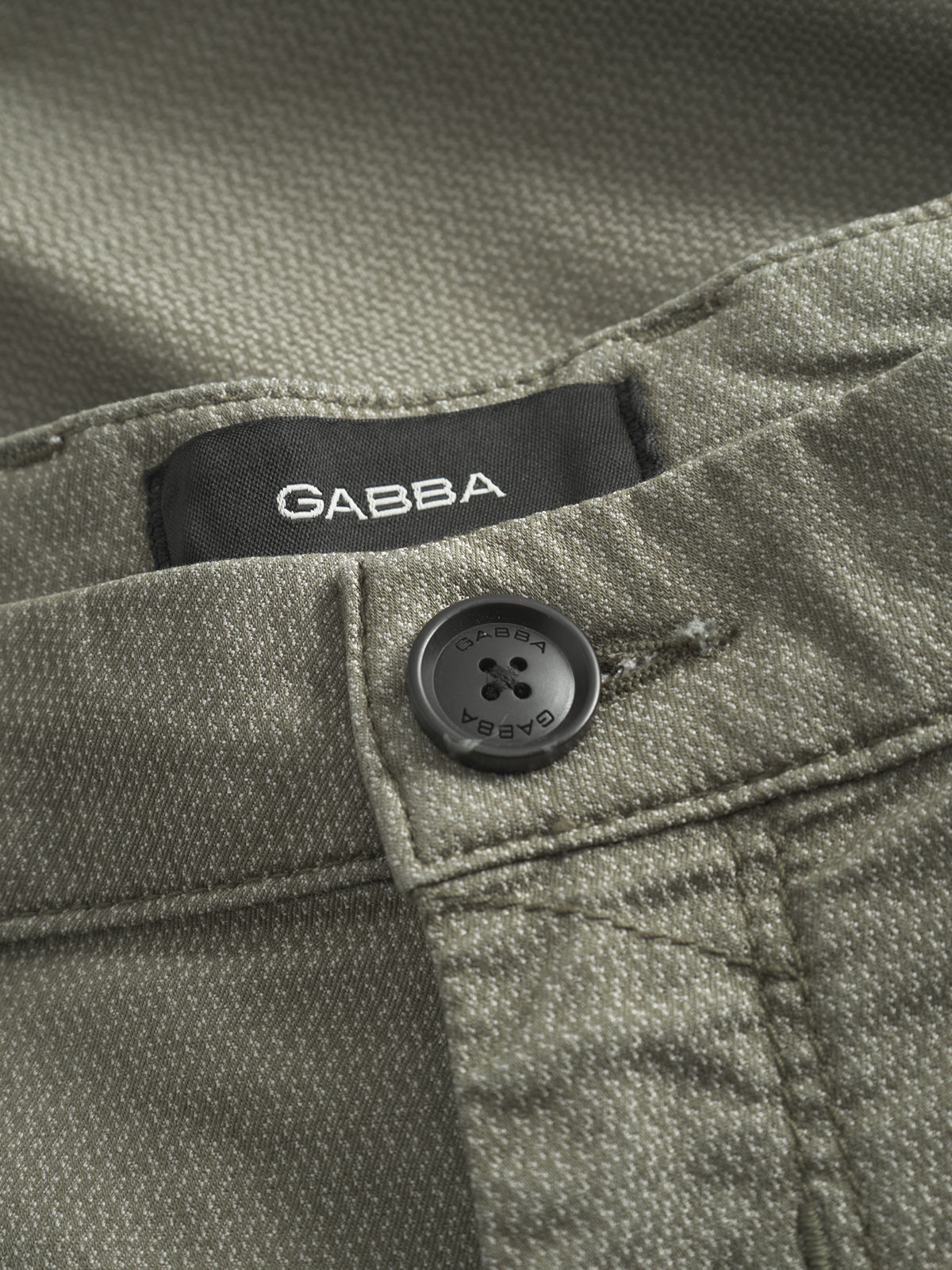 dale.chi-olive-green-