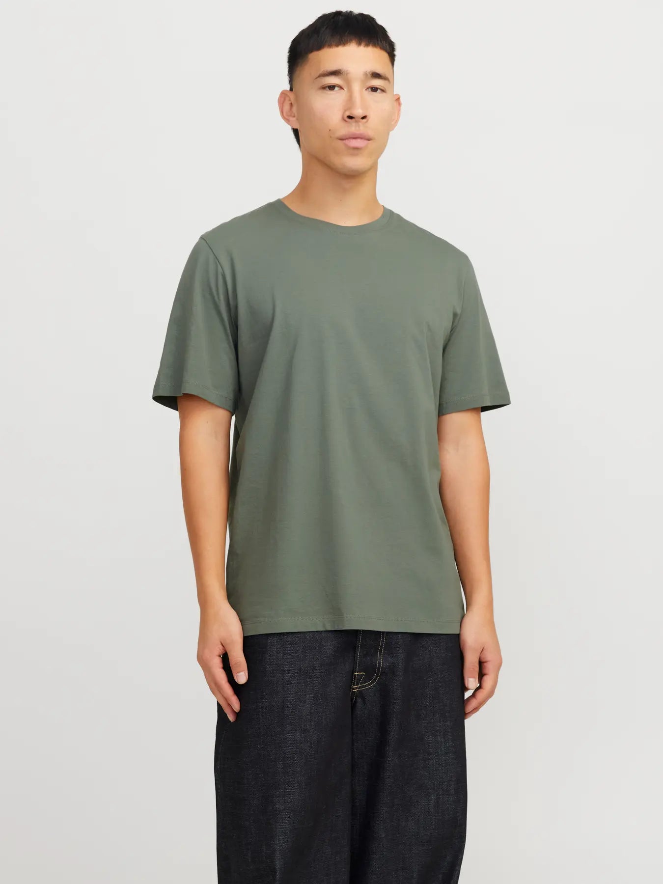 jjeorganic-basic-tee-ss-o-neck-noos-176519-agave-green-