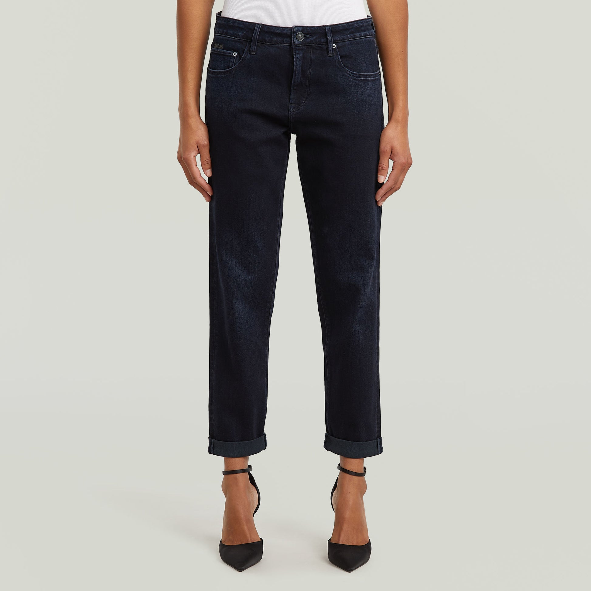 kate-boyfriend-wmn-h720-worn-in-polar-blue-