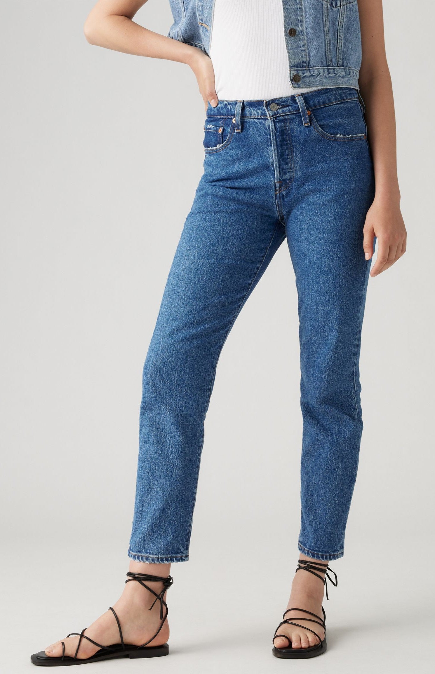 levi's®501®-crop-jeans---jazz-pop-straight-fit