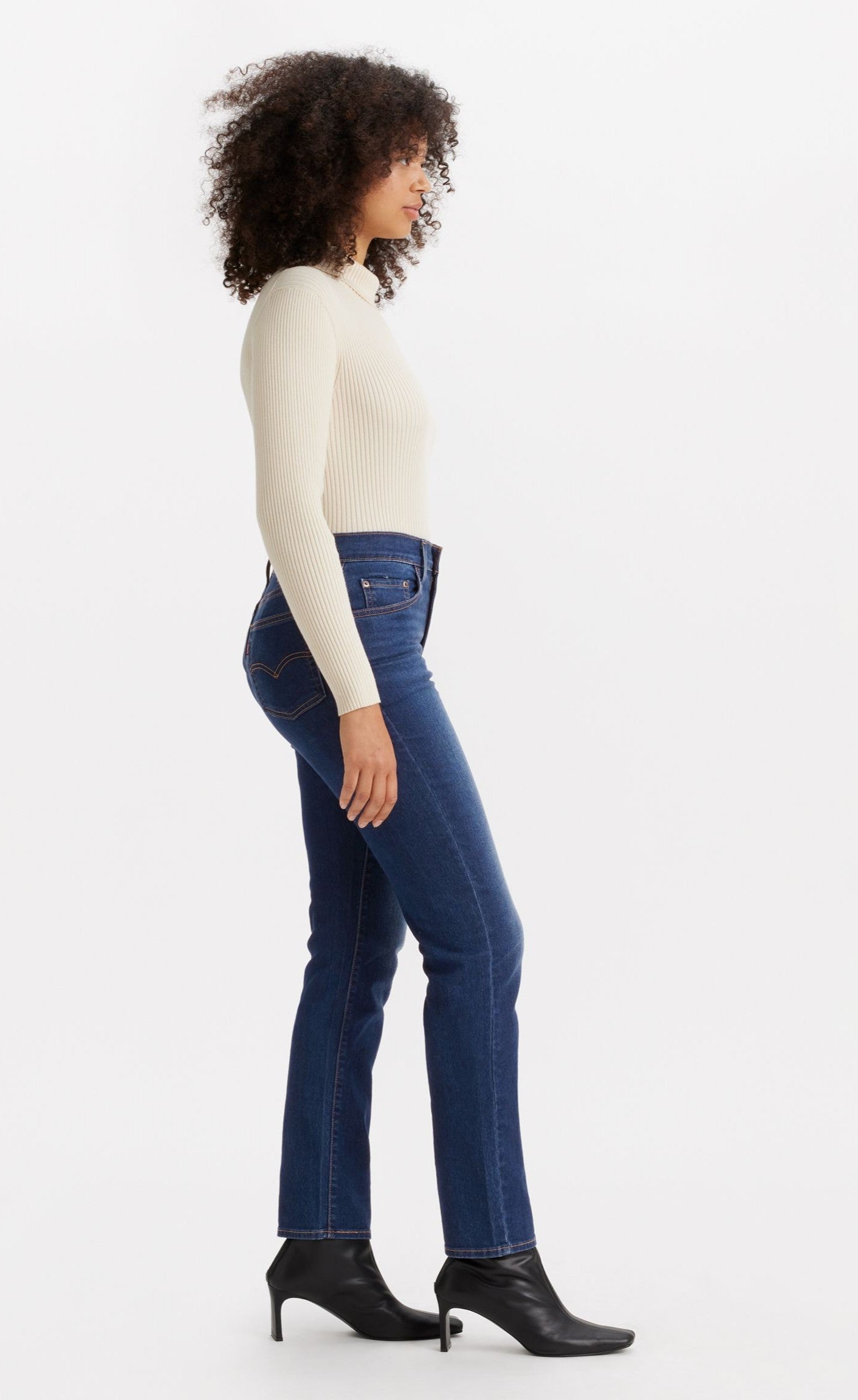 levi's®724™-high-rise-straight-jeans---chelsea-carbon-straight-fit