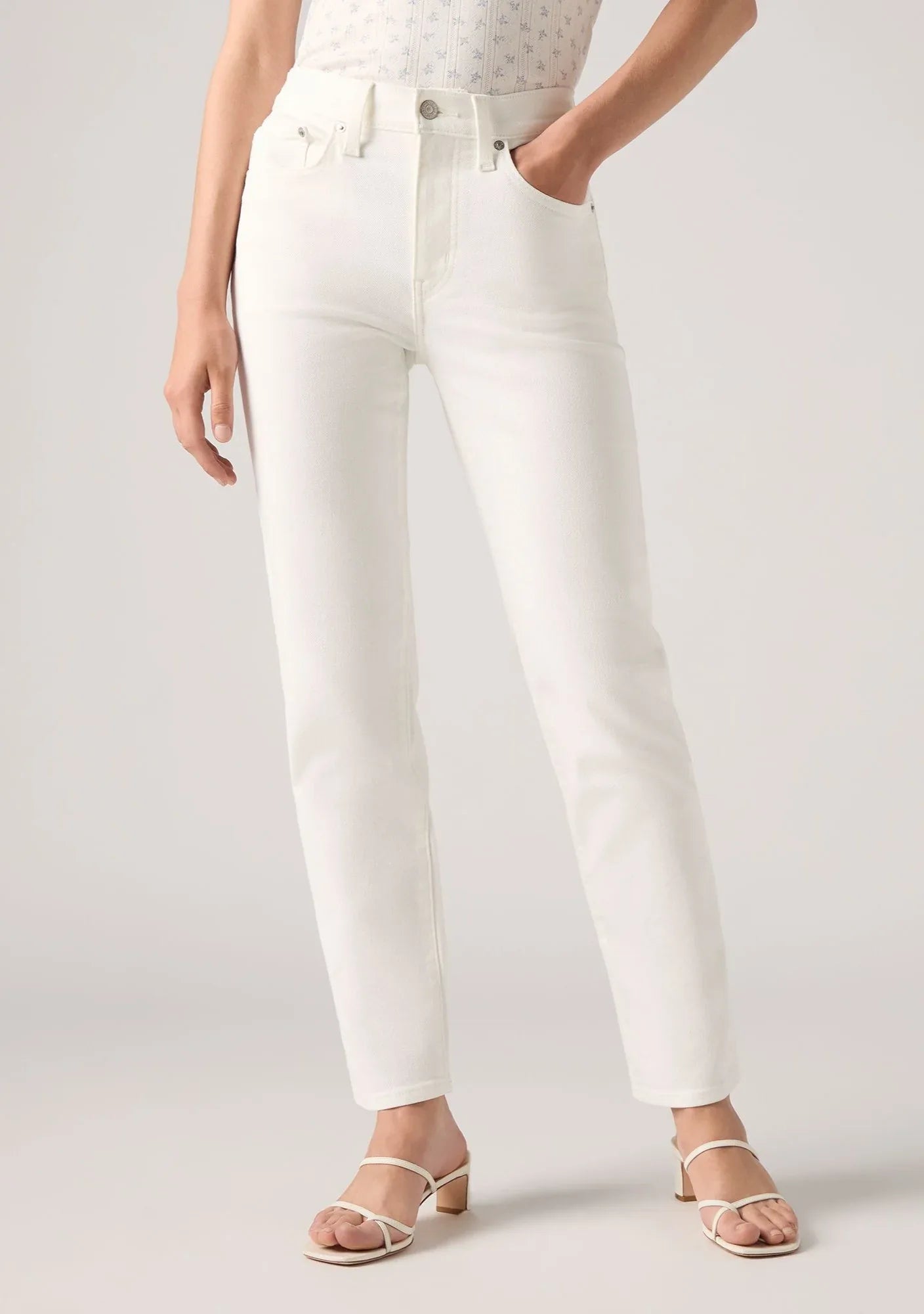 levi's®724™-high-rise-straight-jeans---cloud-dancer-straight-fit