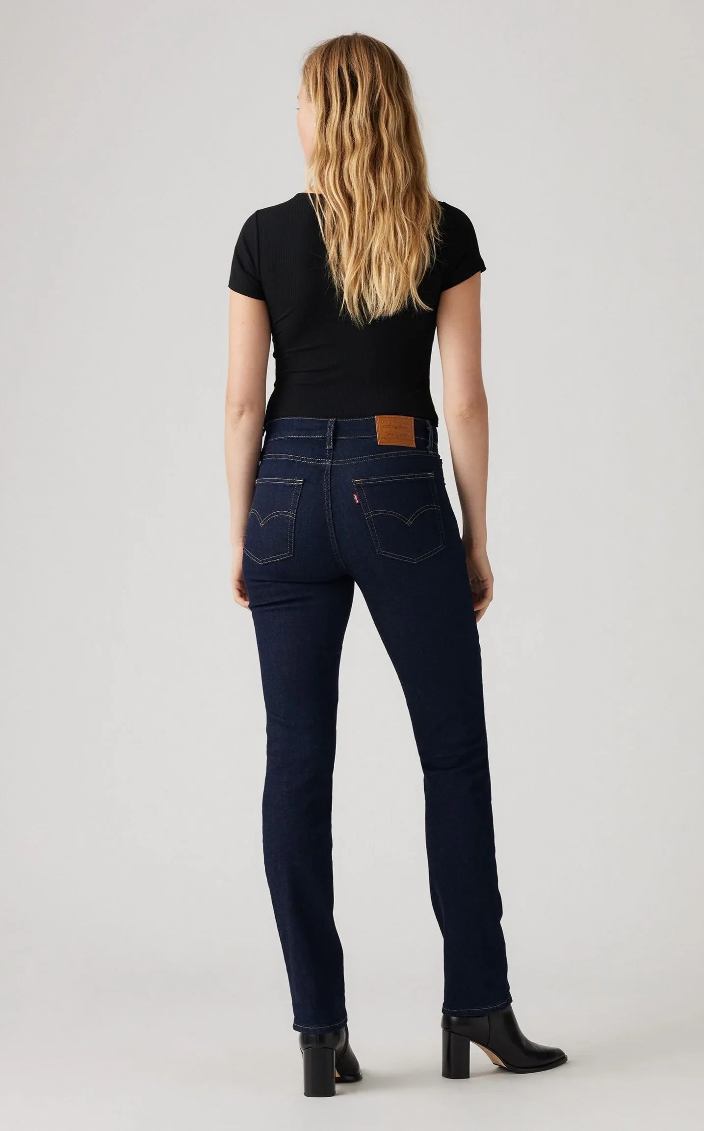 levi's®724™-high-rise-straight-jeans---rinse-straight-fit