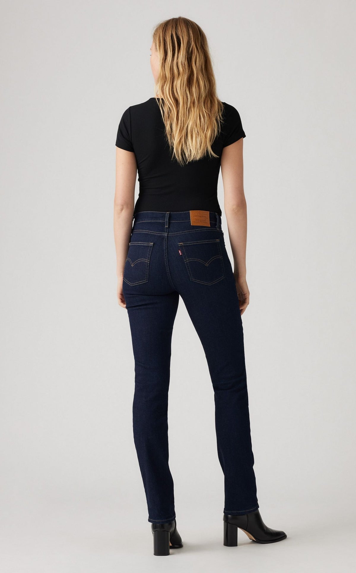 levi's®724™-high-rise-straight-jeans---rinse-straight-fit