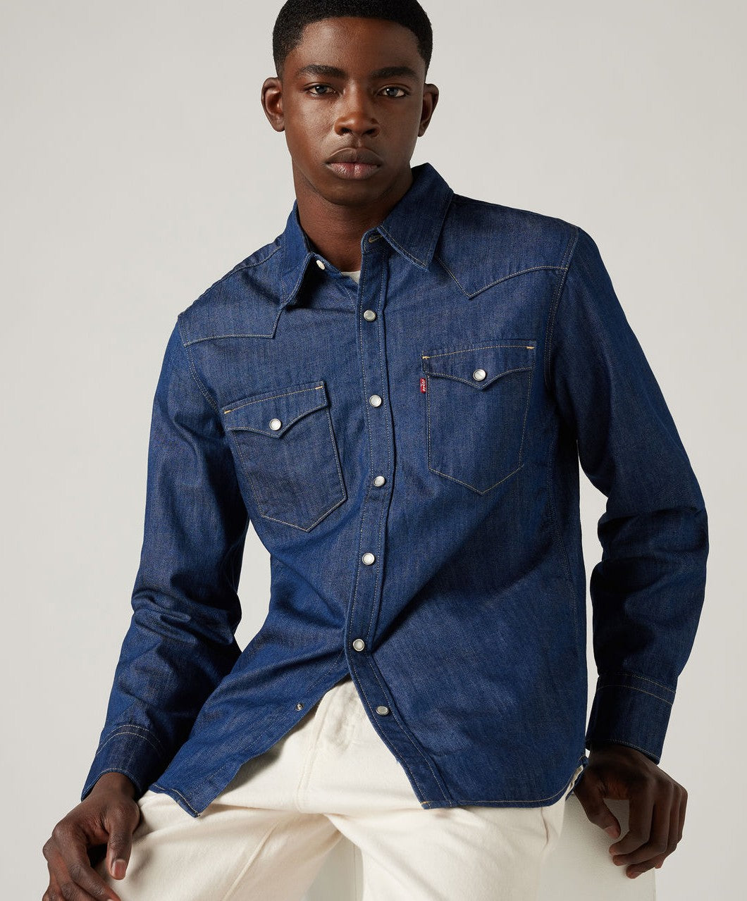 levi's®barstow-western-standard-fit-shirt---red-cast-rinse-jeanshemden