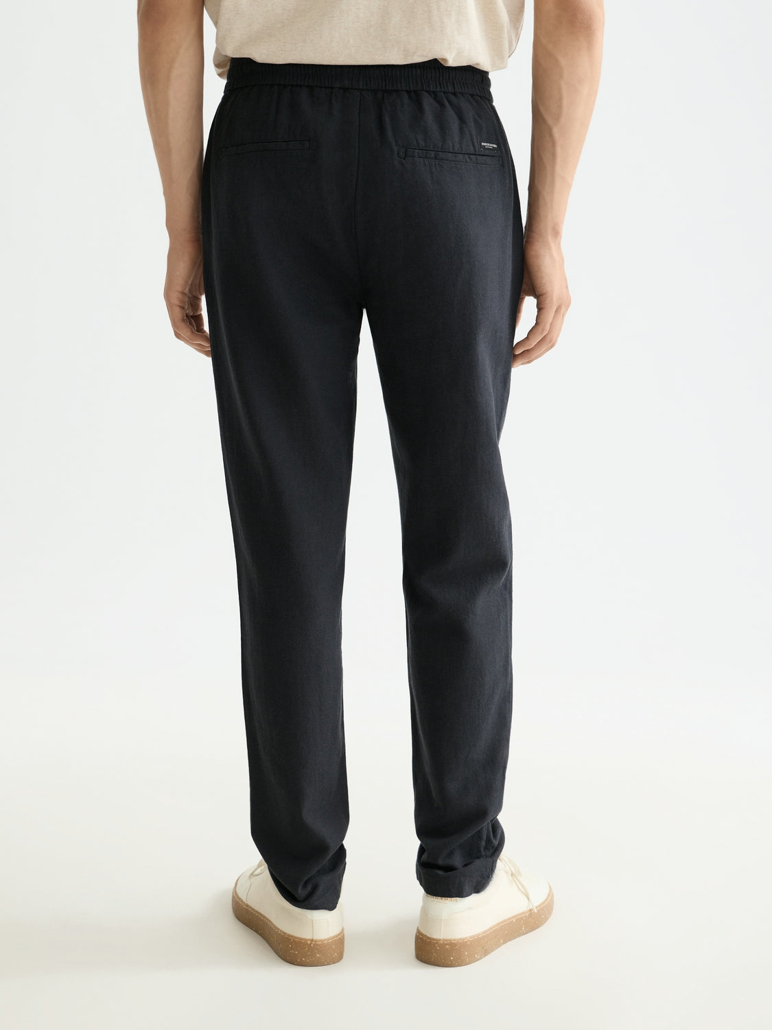 core---warren----cotton/-linen-twil-001-black-