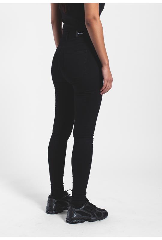 moxy-skinny-women