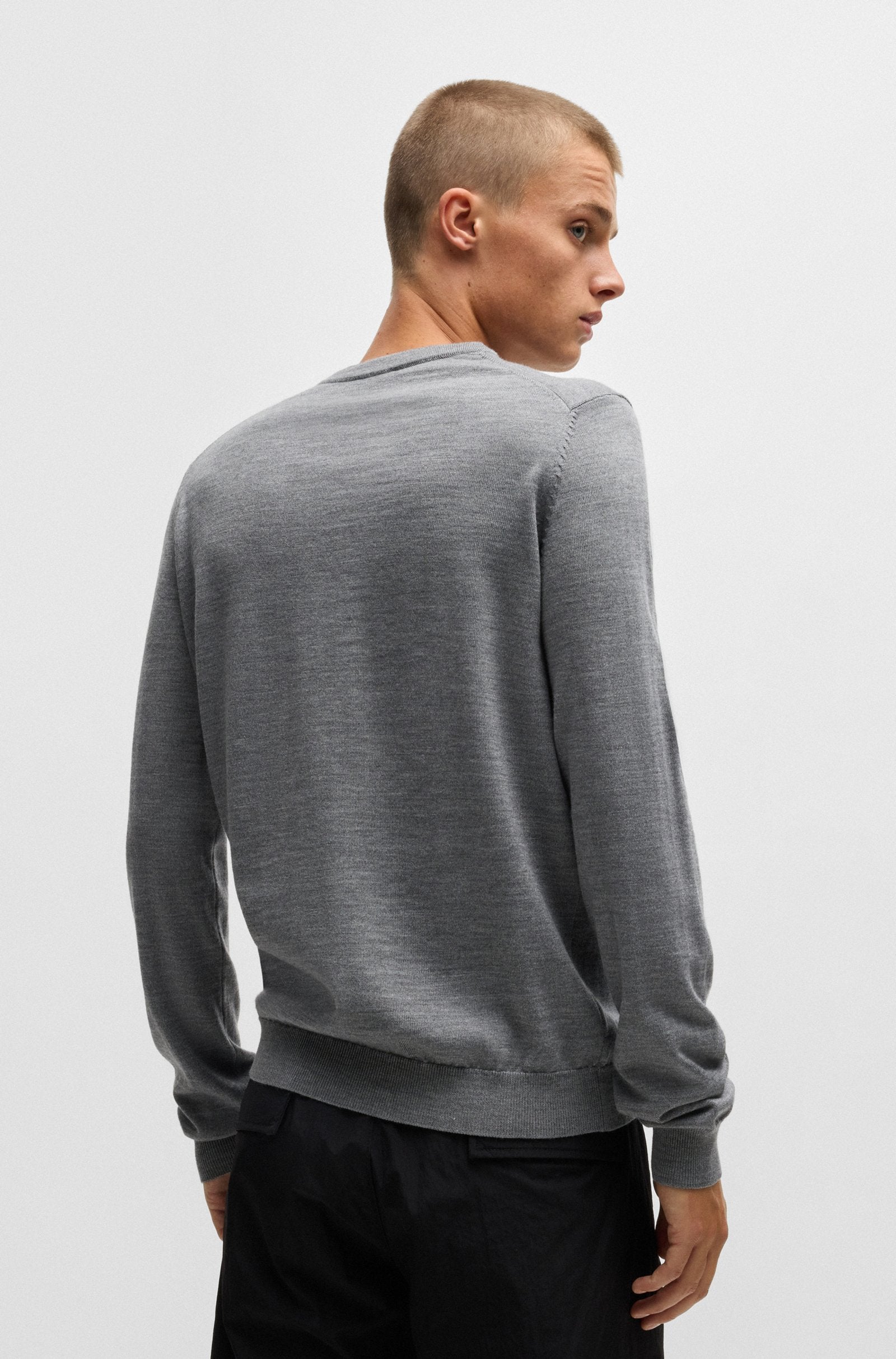pullover-034-