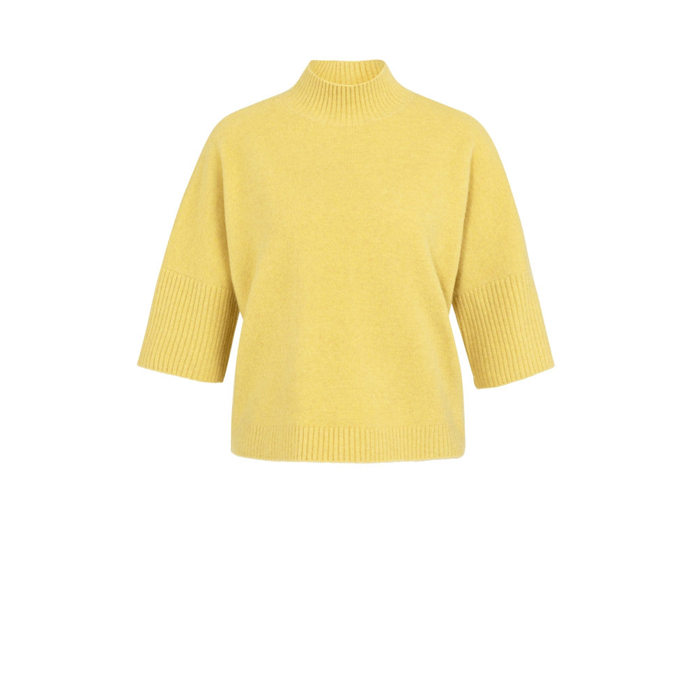 pullover-mit-rippen?rmeln-