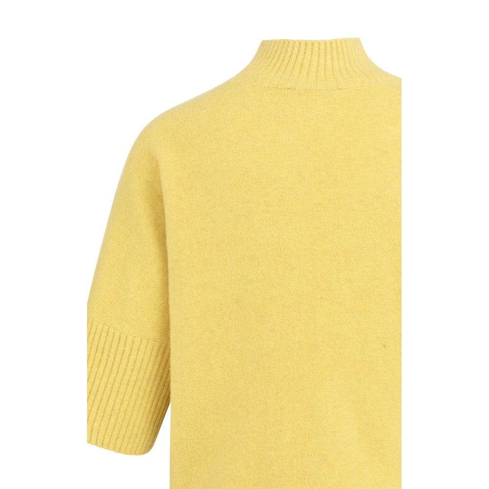 pullover-mit-rippen?rmeln-