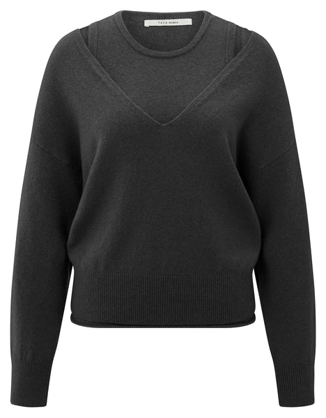 pullover-mit-v-ausschnitt-