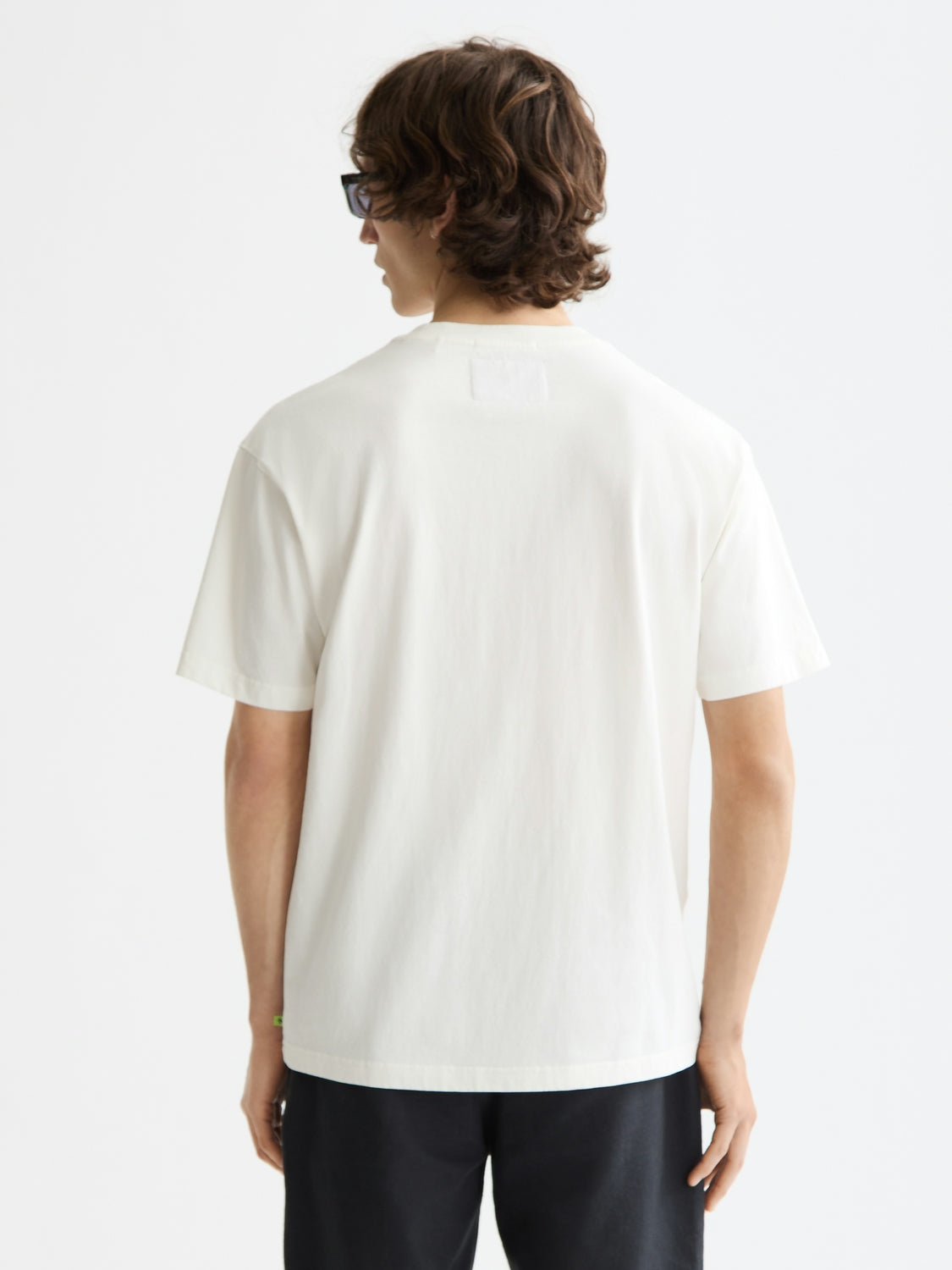 relaxed-fit-washed-artwork-t-shirt-101-