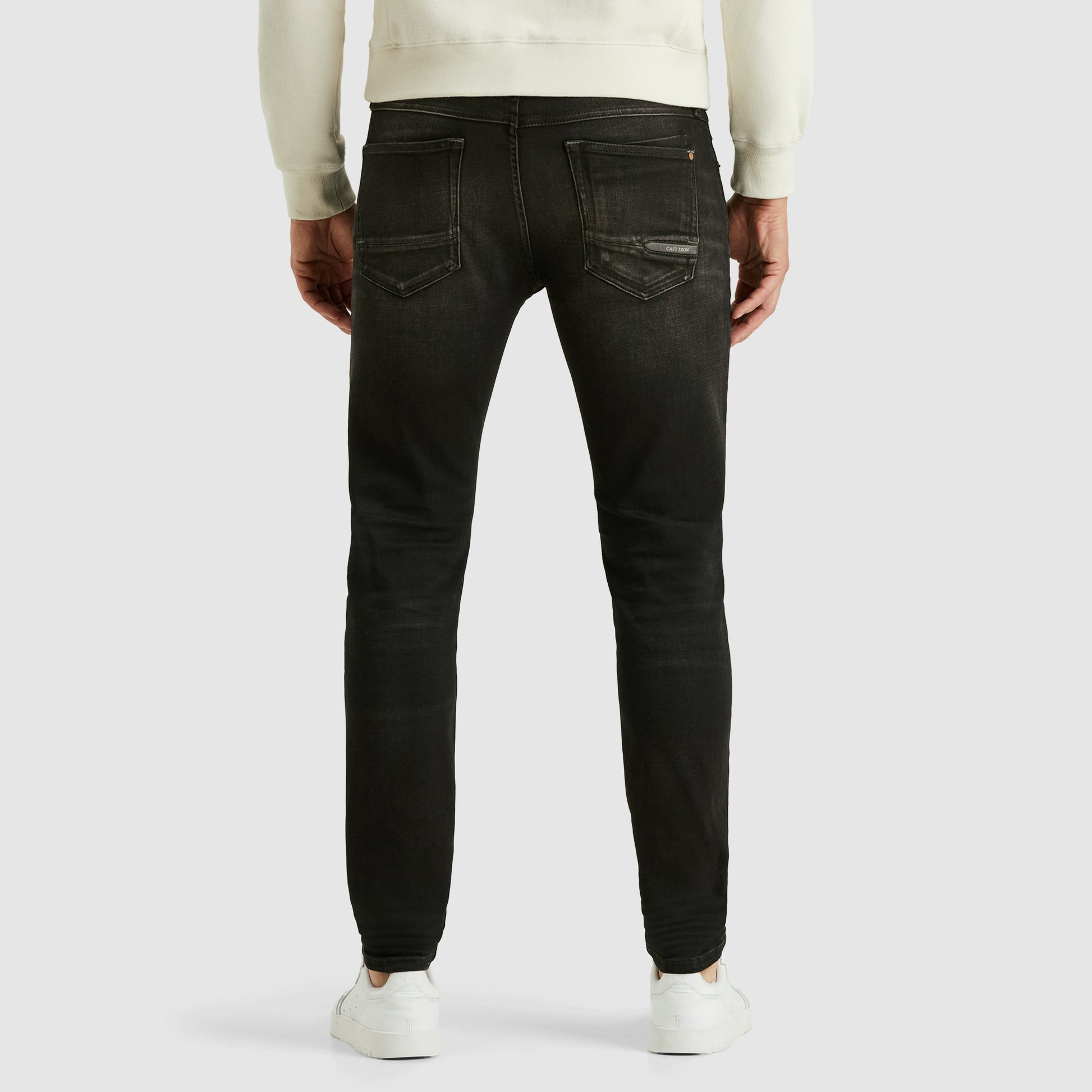 shiftback-tapered-night-coal-b-tapered-fit