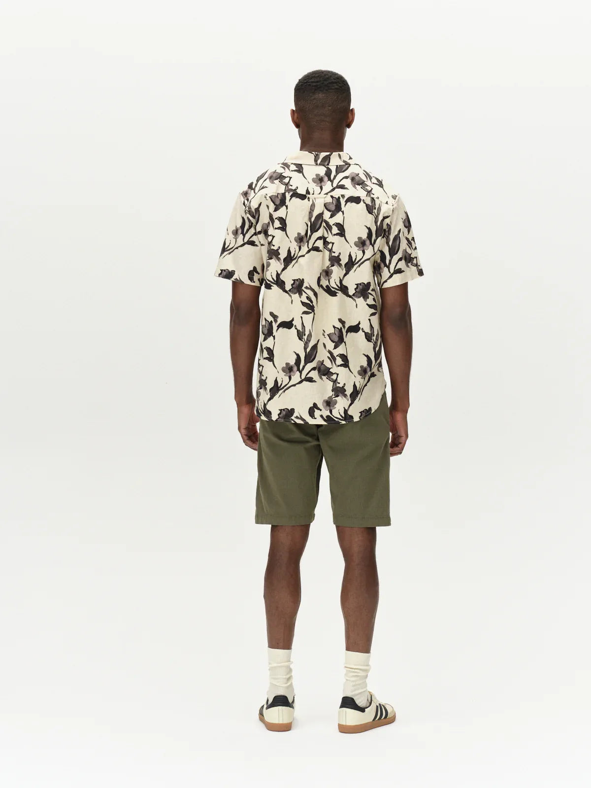 shorts-deep-li-