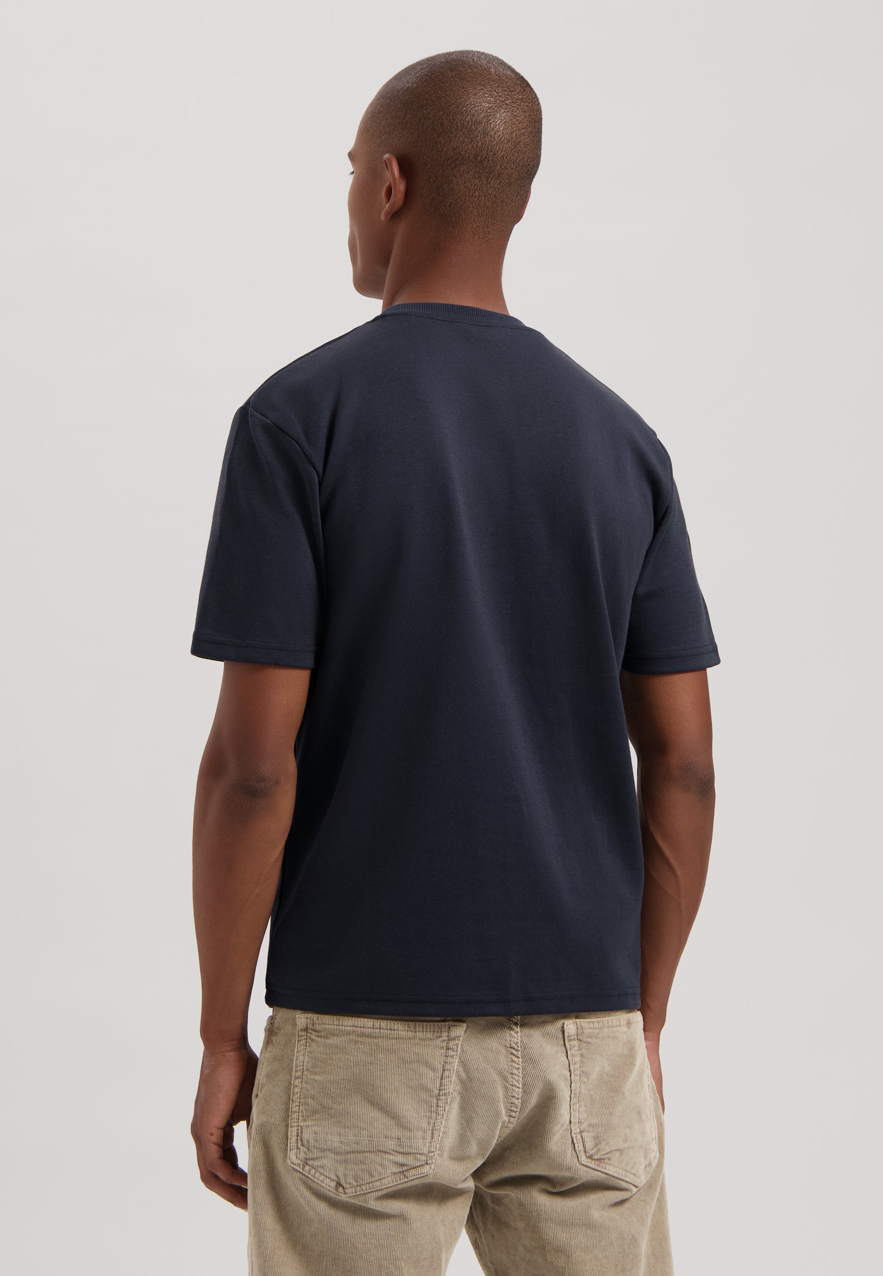 t-shirt-695-