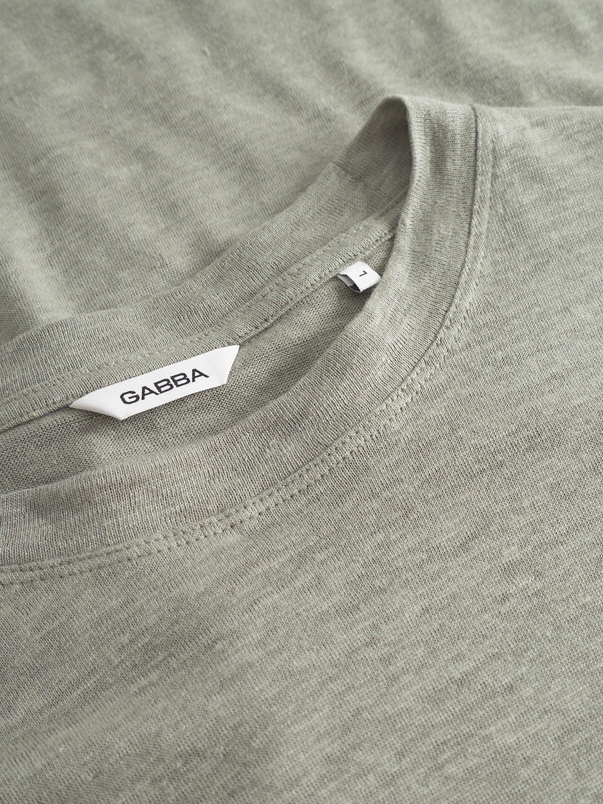 t-shirt-light-green-