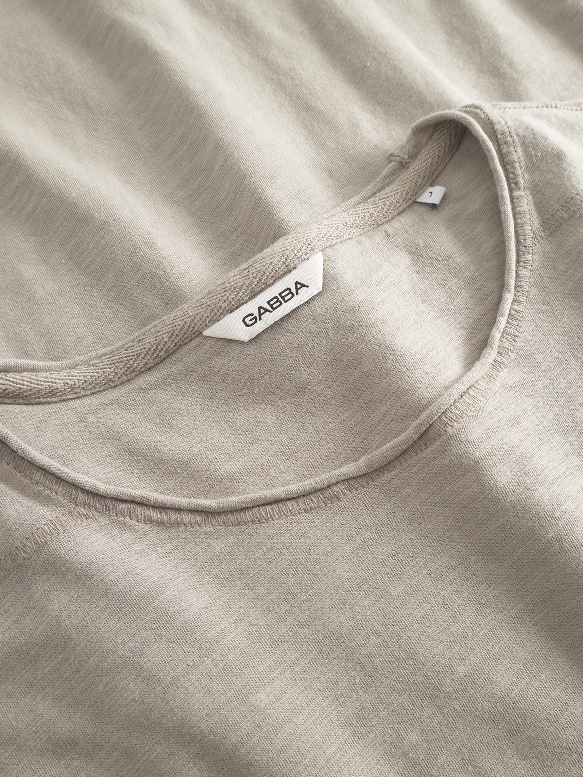 t-shirt-sand-plaza-